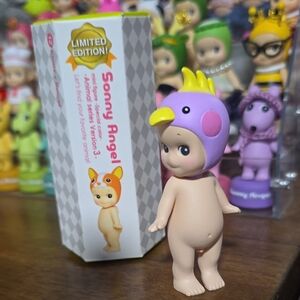 Sonny Angel Limited Edition Special Color V3 Parrot 100% Authentic